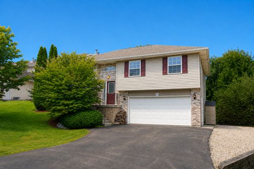 515 S Sheridan Rd, Lakemoor, IL, 60051-3277 | Card Image