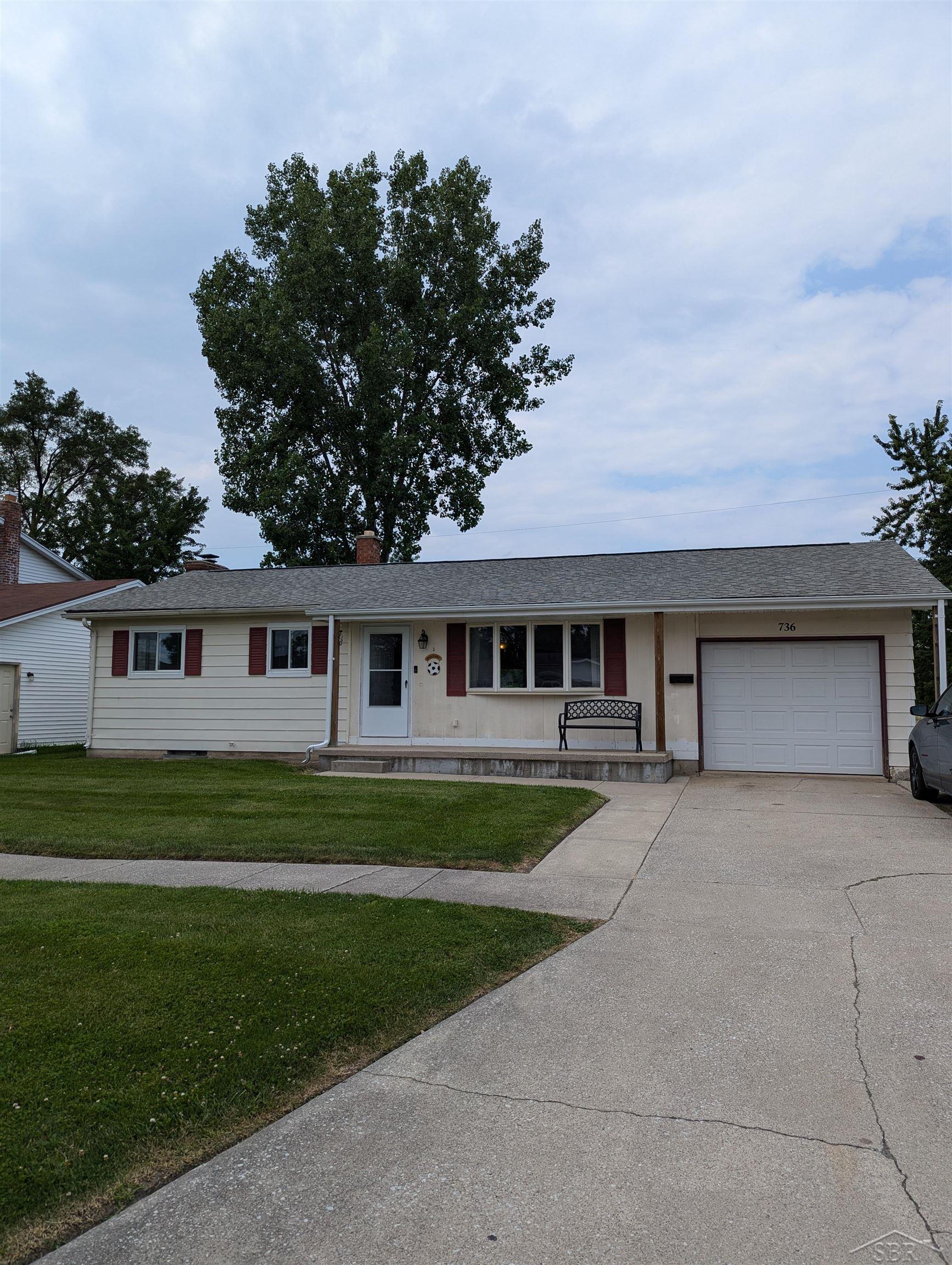 Caravelle Dr, Saginaw, MI 48604