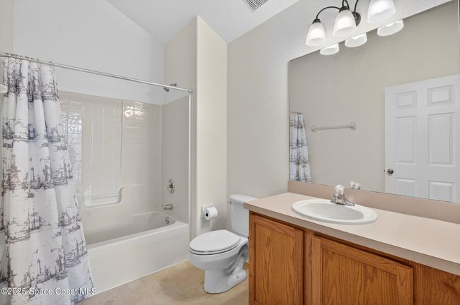 3rd Bathroom | Image 37