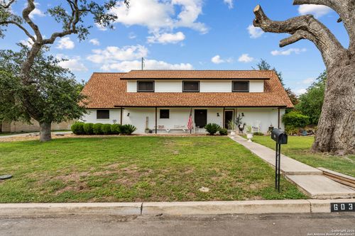 6033 Cammie Way, Leon Valley, TX, 78238-1603 | Card Image