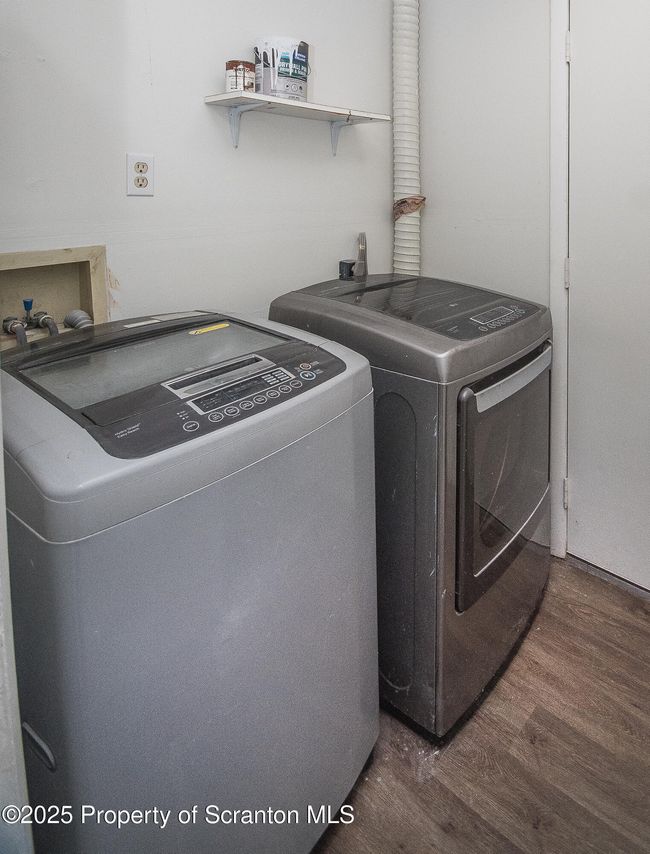 Laundry | Image 13