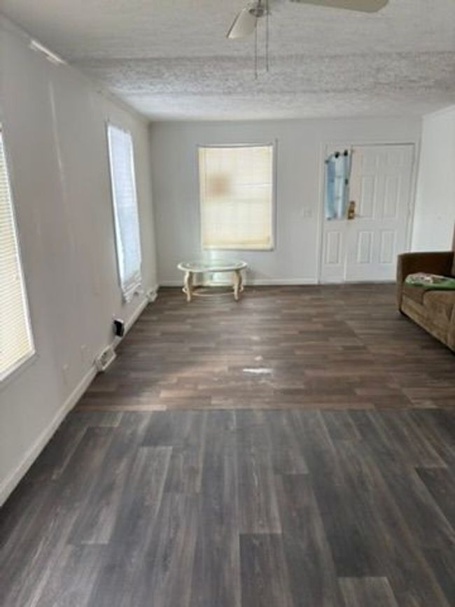 132 Candler St, House other with 3 bedrooms, 2 bathrooms and null parking in Highland Park MI | Image 4