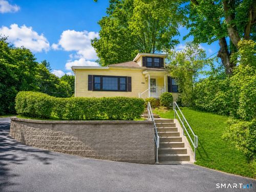 5167 Main St, Trumbull, CT, 06611-4745 | Card Image