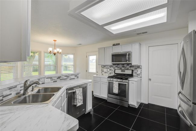 1826 Taylor Creek Dr, House other with 4 bedrooms, 3 bathrooms and 2 parking in Fresno TX | Image 20