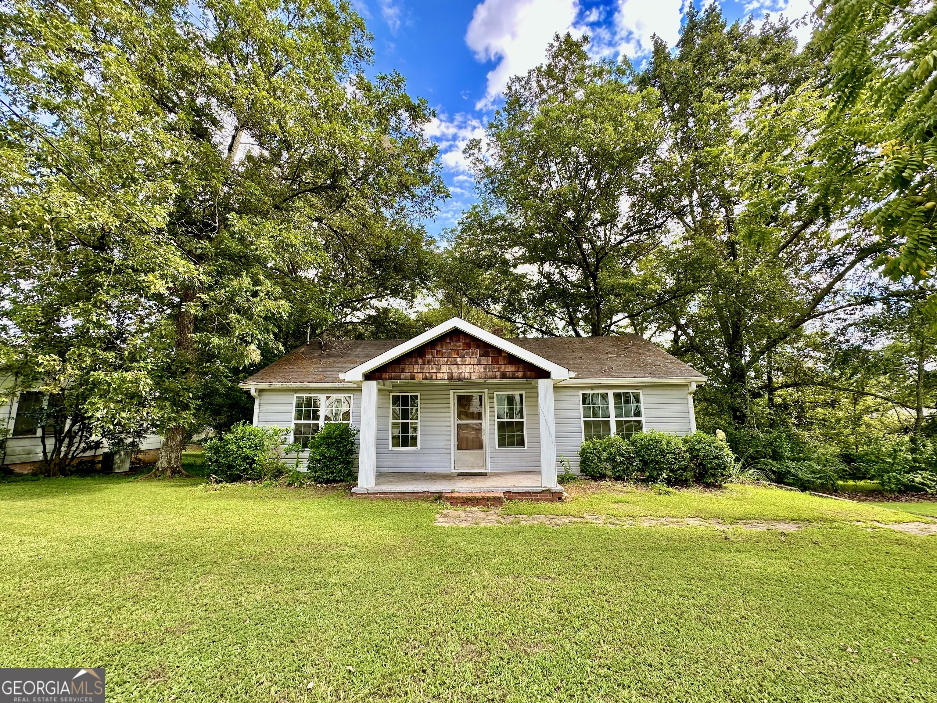 Chestnut St, Bremen, GA 30110