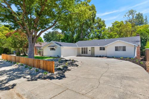 788 Elmwood Dr, Davis, CA, 95616-3517 | Card Image
