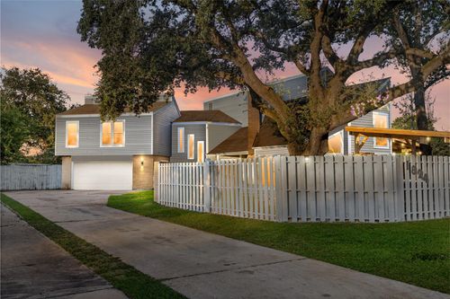 1824 Pine Cone Dr, Katy, TX, 77493-1664 | Card Image
