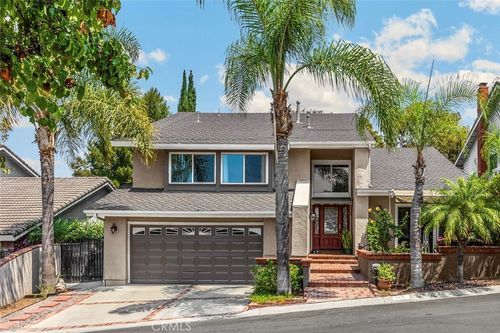 915 Kings Canyon Rd, Brea, CA, 92821-3538 | Card Image