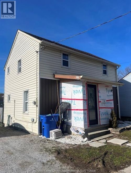 8 Payne St, Chatham, ON, N7M4M9 | Card Image