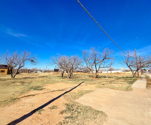 806&814 W 4th St, Big Spring, TX, 79720 | Card Image