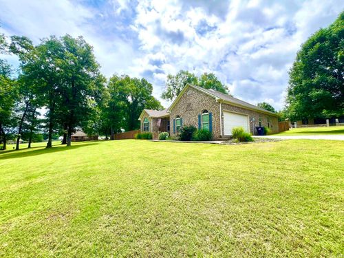 13 Loyal Ln, Greenbrier, AR, 72058-9072 | Card Image