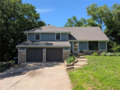 7716 Nw 69th Ter, Kansas City, MO, 64152-2937 | Card Image