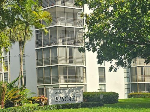 315-20400 W Country Club Dr, Aventura, FL, 33180-1677 | Card Image