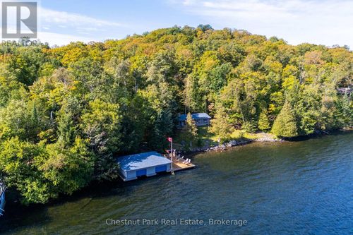 1040 Echo Bay Road, Lake of Bays (Franklin), ON, P0B1A0 | Card Image