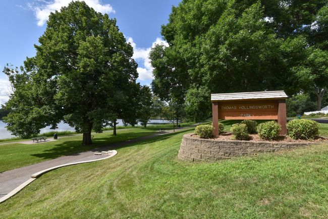 Thomas Hollingsworth Park just down the street! | Image 41