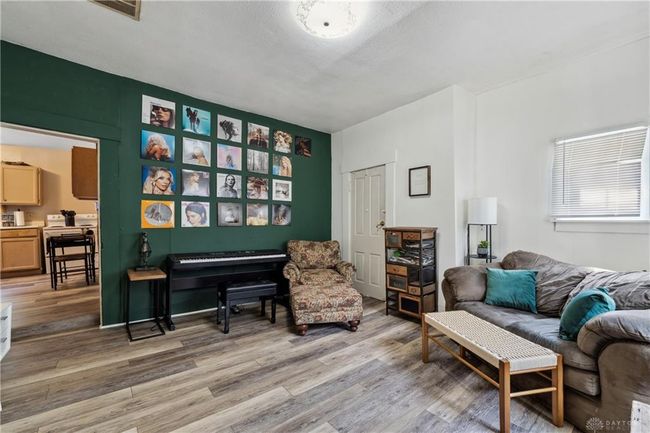 711 E 2 Nd St, House other with 2 bedrooms, 1 bathrooms and null parking in Xenia OH | Image 7