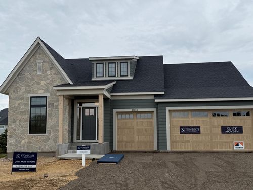 4003 Arbor Dr, Woodbury, MN, 55129-7582 | Card Image