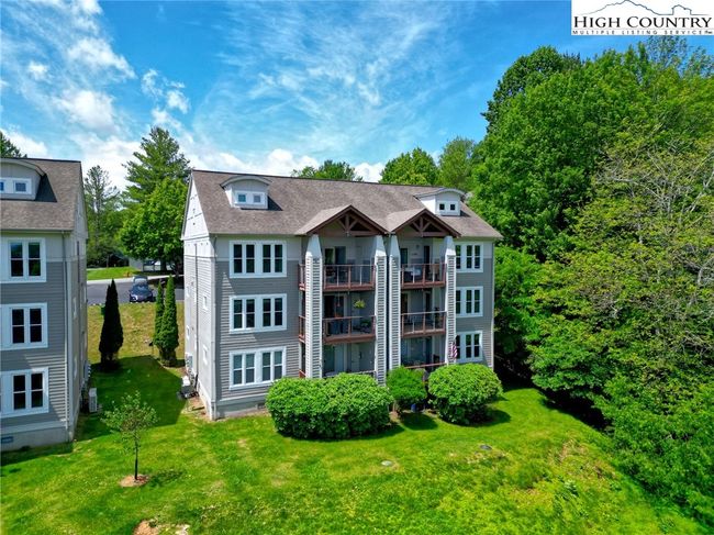 APT-132 - 165 Grandfather Cir, Condo with 2 bedrooms, 2 bathrooms and null parking in Seven Devils NC | Image 33