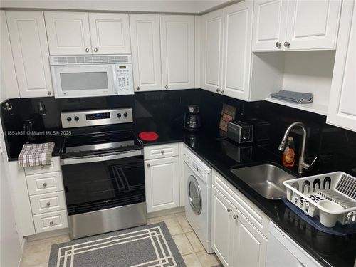 apt-828-2501 S Ocean Dr, Hollywood, FL, 33019-2612 | Card Image