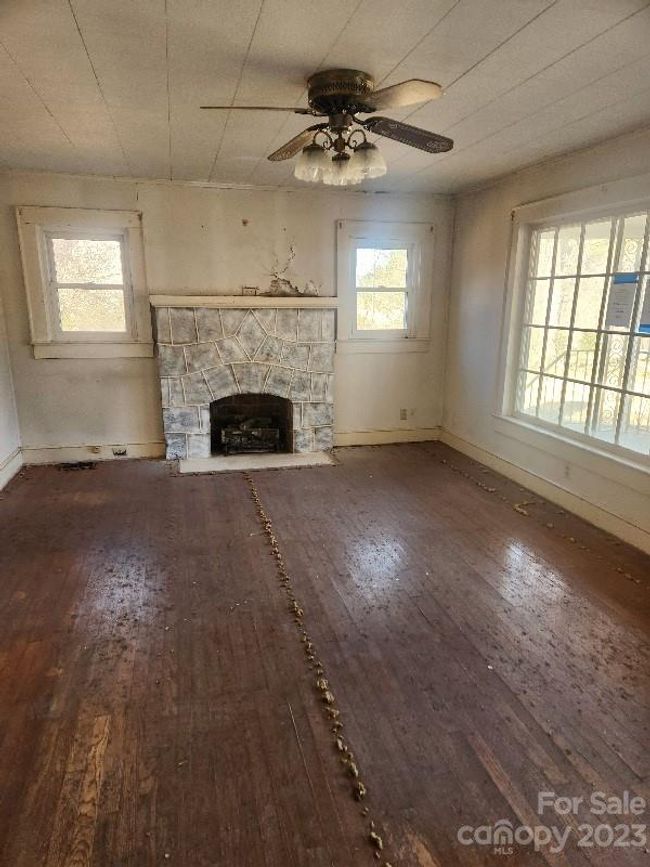 1441 Zion Church Rd, House other with 3 bedrooms, 1 bathrooms and null parking in Hickory NC | Image 9