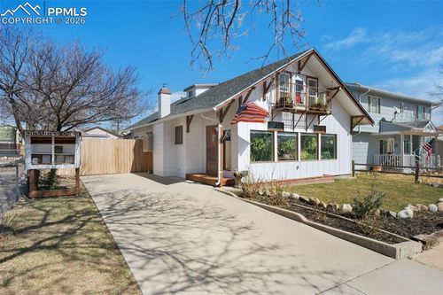 821 Barr Ave, Canon City, CO, 81212-2129 | Card Image