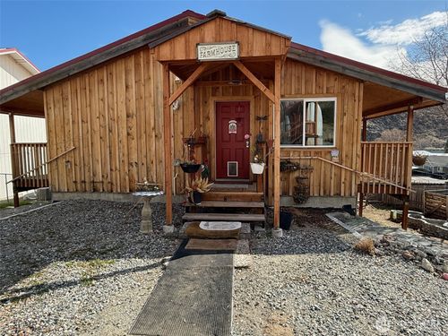 505 Beach St, Pateros, WA, 98846-7004 | Card Image