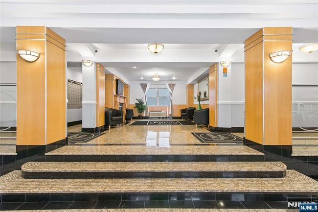 70 Munn Ave, Condo with 1 bedrooms, 1 bathrooms and null parking in East Orange NJ | Image 14