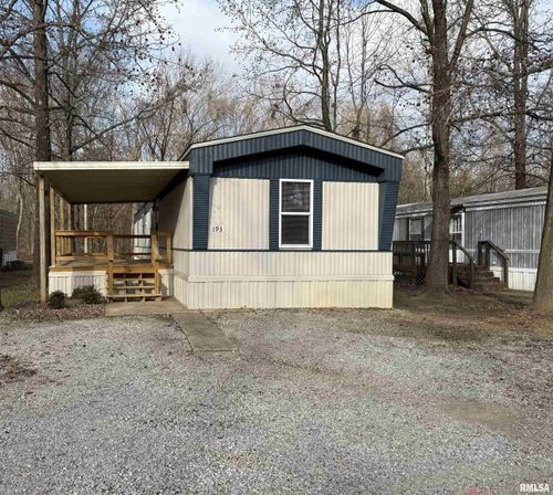 193 Oak Valley Dr, Carbondale, IL, 62901-5818 | Card Image