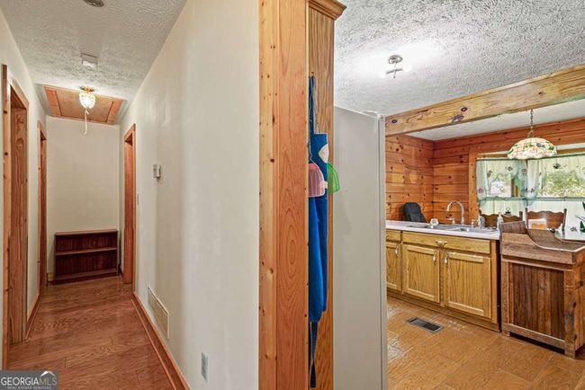 715 Woods Bridge Rd, House other with 3 bedrooms, 2 bathrooms and 2 parking in Commerce GA | Image 37