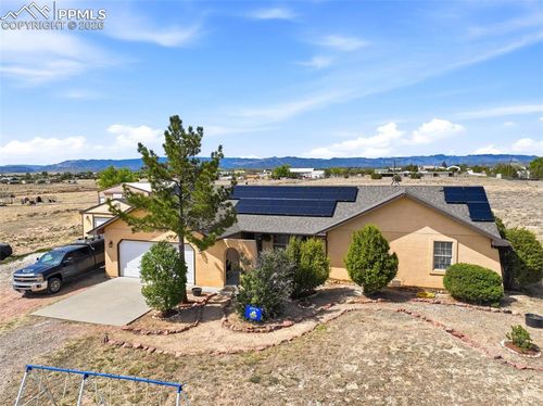 575 11th St, Penrose, CO, 81240-9014 | Card Image