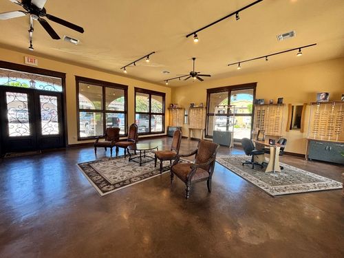 bldg-5-4701 Williams Dr, Georgetown, TX, 78633-2061 | Card Image
