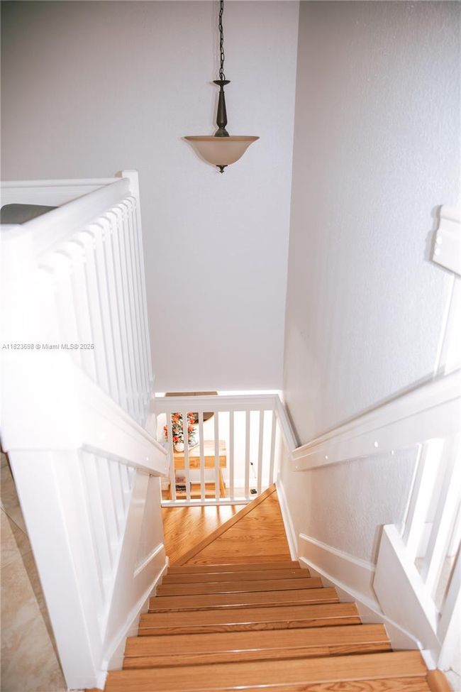 10919 Nw 67 Th Ter, House other with 4 bedrooms, 3 bathrooms and null parking in Doral FL | Image 26