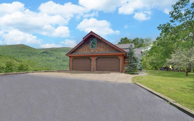 4760 Anderson Rd, Home with 4 bedrooms, 4 bathrooms and 2 parking in Hiawassee GA | Image 55