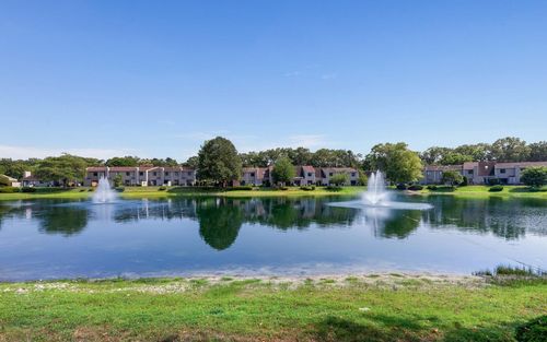 157 Hidden Ponds Cir, Smithtown, NY, 11787-5234 | Card Image