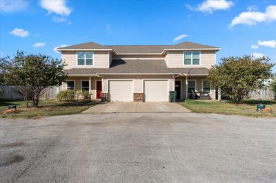 108 Bridle Court, Townhouse with 6 bedrooms, 4 bathrooms and null parking in Mabank TX | Image 1