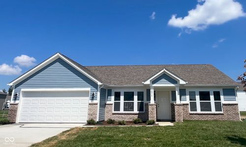 2017 Sandhill Dr, Seymour, IN, 47274-7000 | Card Image