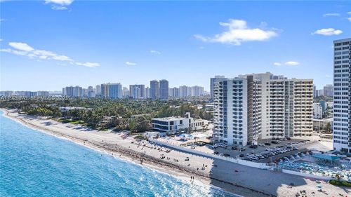 apt-1012-3180 S Ocean Dr, Hallandale Beach, FL, 33009-7251 | Card Image