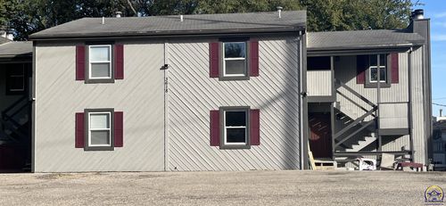 3618 Sw Skyline Pkwy, Topeka, KS, 66614-3856 | Card Image