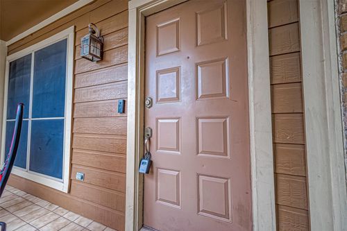 apt-375-1860 White Oak Dr, Houston, TX, 77009-7573 | Card Image