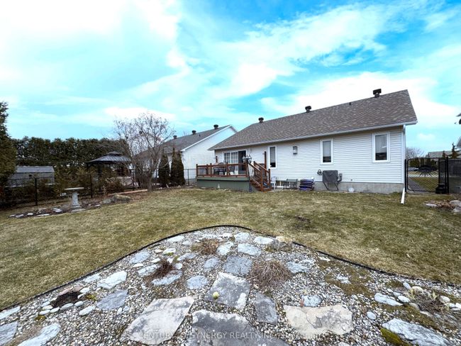49 Louis Riel St, House other with 2 bedrooms, 2 bathrooms and 2 parking in Embrun ON | Image 35