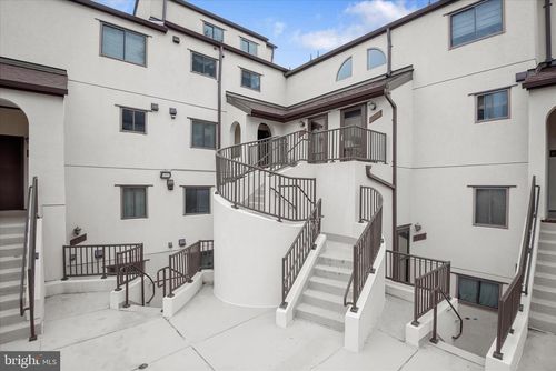 5-8908 Battery Pl, BETHESDA, MD, 20814-2638 | Card Image