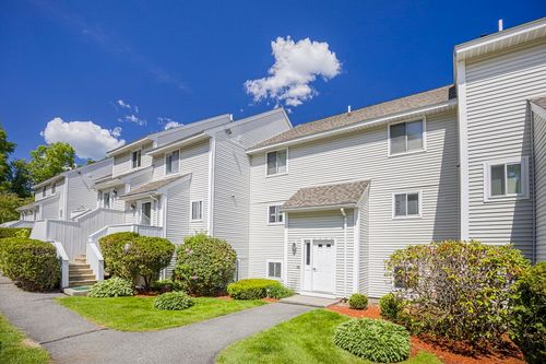 apt-41-100 Merrimack Ave, Dracut, MA, 01826-5671 | Card Image