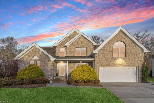 320 Riviara Pl, Chesapeake, VA, 23322-6949 | Card Image