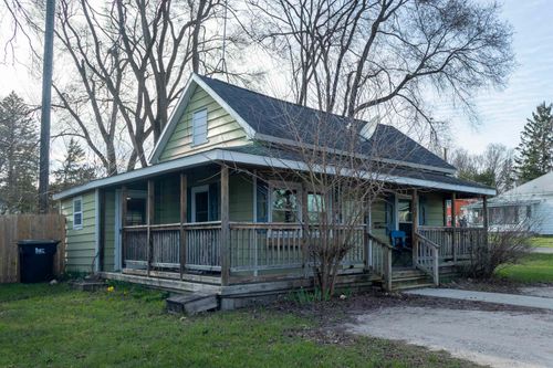 407 Richardi St, Bellaire, MI, 49615-9412 | Card Image