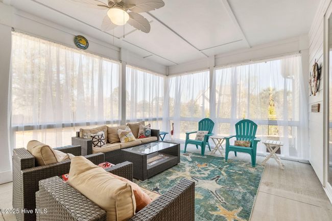 111 Magens Ct E, House other with 4 bedrooms, 4 bathrooms and 2 parking in Cedar Point NC | Image 37
