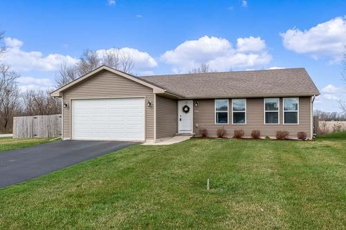 15044 Yellowstone Dr, South Beloit, IL, 61080-1603 | Card Image