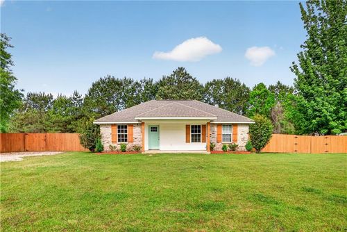 1014 Webb St, Franklinton, LA, 70438-9704 | Card Image
