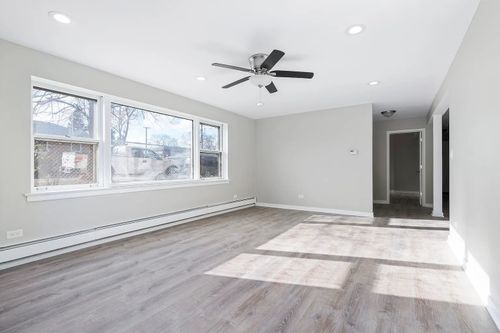 1-5358 S Narragansett Ave, Chicago, IL, 60638-1345 | Card Image