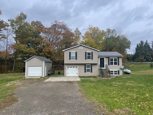 8310 Ox Bow Rd, North East, PA, 16428-4226 | Card Image