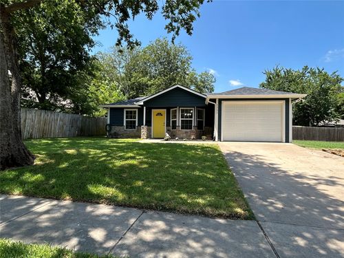 1325 E Jones St, Sherman, TX, 75090-6727 | Card Image